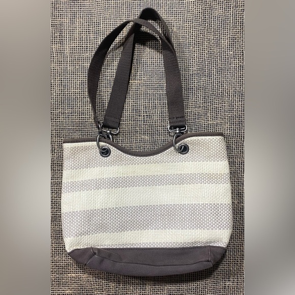 Thirty-one Tote Water Resistant Brown/Beige Textured Straw Removable Straps - Picture 2 of 13